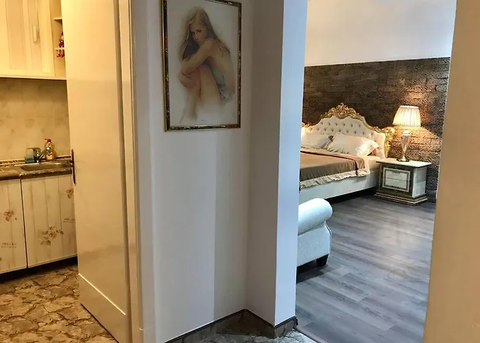 Vintage Ap Next To Grand Daire Bükreş