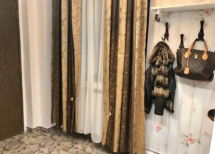 Vintage Ap Next To Grand Апартаменти *