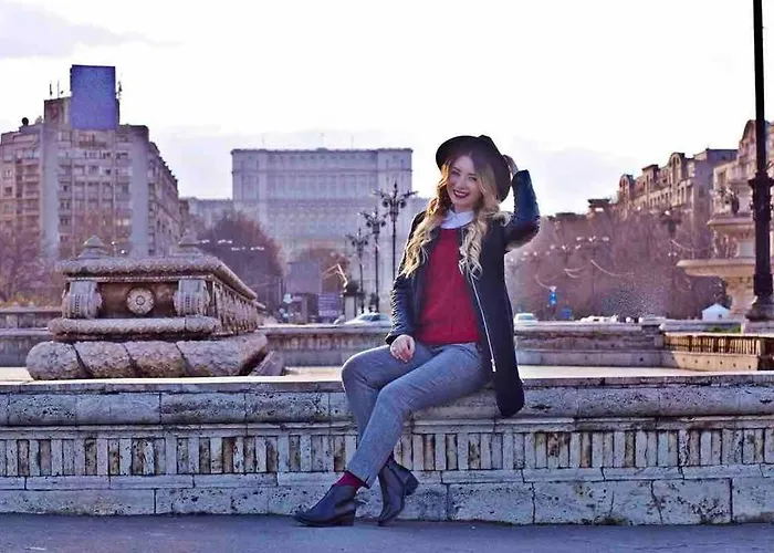 Апартаменти Vintage Ap Next To Grand *