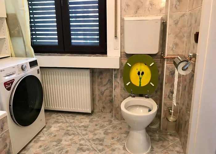 Vintage Ap Next To Grand Апартаменти *