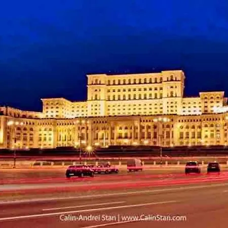 Vintage Ap Next To Grand * Bucharest