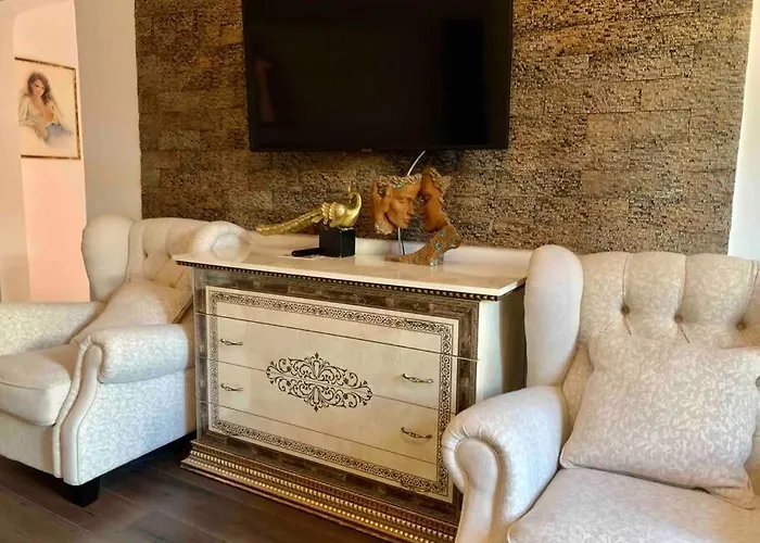 아파트 Vintage Ap Next To Grand 부쿠레슈티