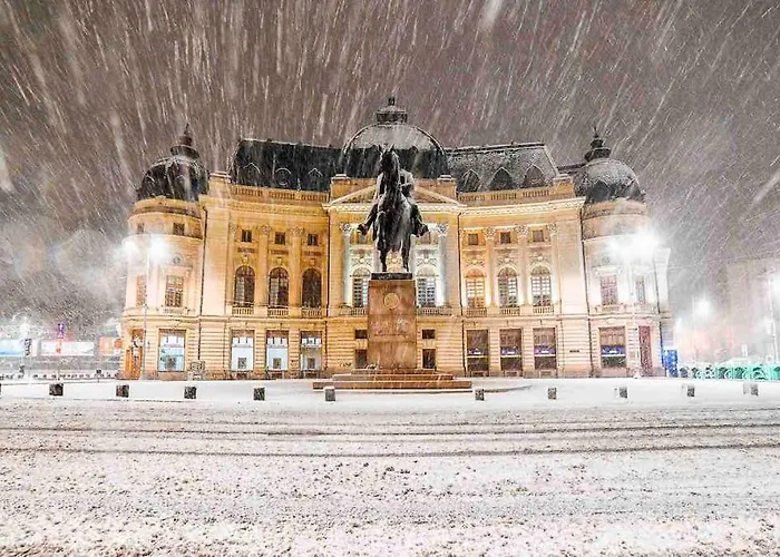 Vintage Ap Next To Grand * 부쿠레슈티