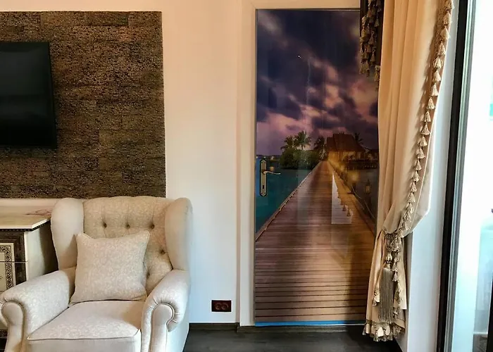 Vintage Ap Next To Grand