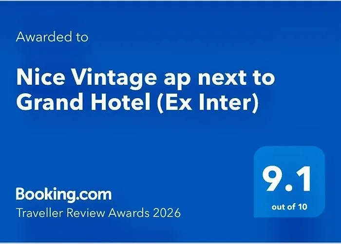 Vintage Ap Next To Grand Lejlighed